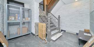 241 E 18th St Gallery 10