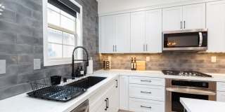 3 Bedroom Townhome in the Escala Community of Mission Valley Gallery 1