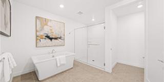 2510 Rivington Gallery 26