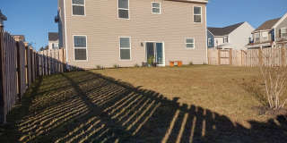 Fabulous Four Bedroom Home in Southeast Columbia! Gallery 5