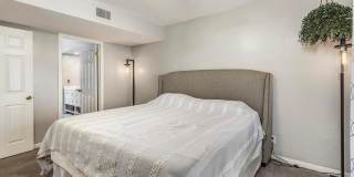 5402 E Windsor Avenue Gallery 13