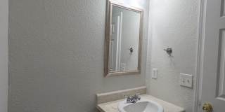 Cedar Street Apartments Gallery 86