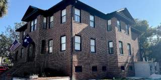 195 Tradd Street Gallery 3
