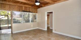 Beautiful Updated Home in Lake Access Community to the Chain of Lakes Beautiful Updated Home in Lake Access Community to the Chain of Lakes Gallery 5