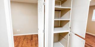 Catalina Apartments Gallery 18