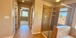Charming 4 Bedroom Home in Springlake Gallery 44