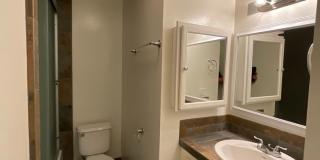 Huntington Continental: 4 Bedroom 1.5 Bath Attached Townhouse Gallery 11