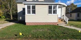 2 bedroom, 1 bath house Gallery 1