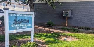 Frost Garden Townhomes Gallery 21