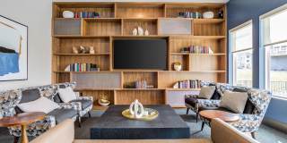 Icon at Hardin Valley Gallery 4