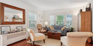 24 Jennings Avenue Gallery 5