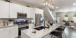 1532 N BROADWAY Gallery 10