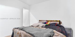 117 NE 3rd Ct Gallery 21