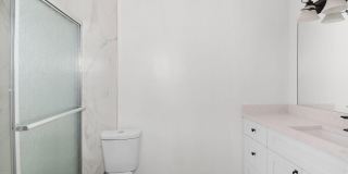 325 NW Rebecca Avenue Gallery 13