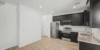 105 W Latona Gallery 15