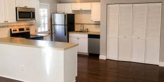 Recently renovated home in great neighborhood close to schools, parks, and shopping Gallery 5