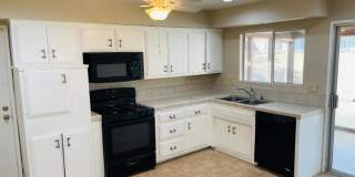 678 Monterey Place Gallery 9