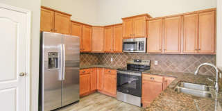 Gorgeous Corner-Lot Home in Canebrake Club – Lawn Care Included Gallery 12