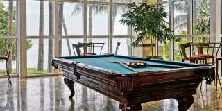 Yacht Club at Brickell Gallery 21