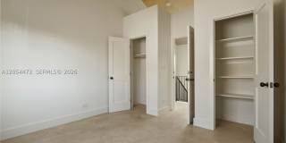 3603 Thomas Ave Gallery 8