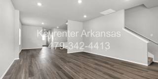 Spacious Home in Fayetteville! Gallery 7