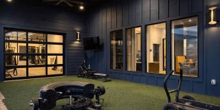 Cypress Point Luxury Apartments Gallery 16