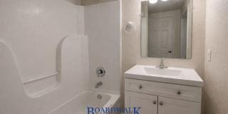 Beautiful 4 Bed 2 Bath SLC home! Gallery 12