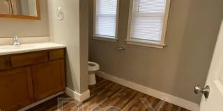 502 W. 9th St. Gallery 11