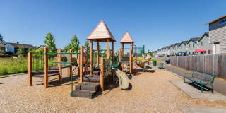 Oak Heritage Townhomes Gallery 10