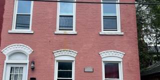 34 Hill Street unit: 2 Gallery 1