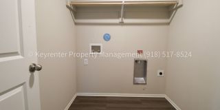 Beautifully Updated 4Bed/2Bath Home, Backs Up to Greenbelt! Gallery 20