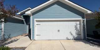 Luxury 3/2 Duplex in Navarro ISD, Seguin, TX Gallery 1