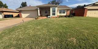 5825 Northwest 86th Street Gallery 1