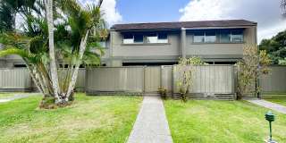 Small Dog Friendly 3/2.5 Kaneohe Townhouse Gallery 1
