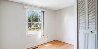 1803 E BEECH Road Gallery 21