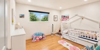 Mid-Century Modern Sequoyah Highlands Home Gallery 30