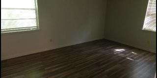 701 N Buchanan Gallery 11