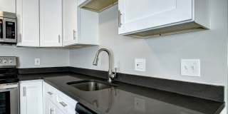 5351-61 Everett Street Gallery 12