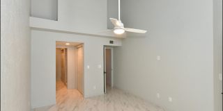 31 STRATFORD HALL Circle Gallery 37