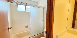 The Sandridge, LLC Gallery 17