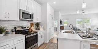 River Rock at Blume Road - 55+ Apartment Homes Gallery 19