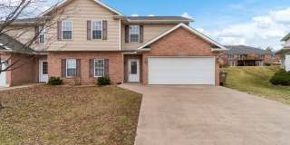 Spacious Duplex in Cape Gallery 1