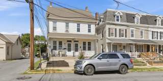 32 N WYOMISSING Avenue Gallery 1