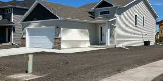 4 Bed 3 Bath Single Family Home Gallery 3