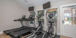 Dominion at Oak Forest Apartments Gallery 11