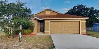 4892 Palm View Drive North Gallery 1