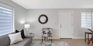 2339 Lee Street Gallery 3