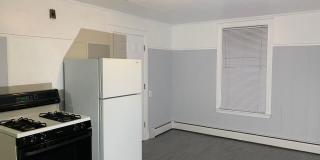 547 Broadway Gallery 13