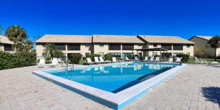 Seasonal Short-term 2-Bedroom 2-Bathroonm Condo located at Mission Lakes! Gallery 1