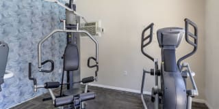 Northview-Southview Apartments Gallery 9